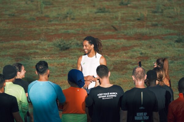 Ademir-Paulino-and-team-at-Kamariny-Track (1)